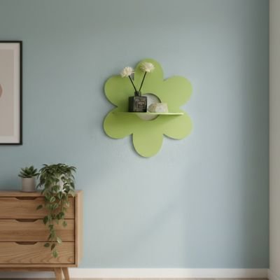 Etagere bois vert sur mur bleu