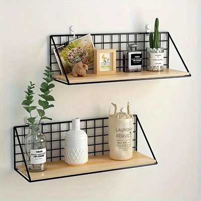Etagere murale bois noir mur blanc