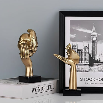 sculpture deux oeil cacher main sous menton