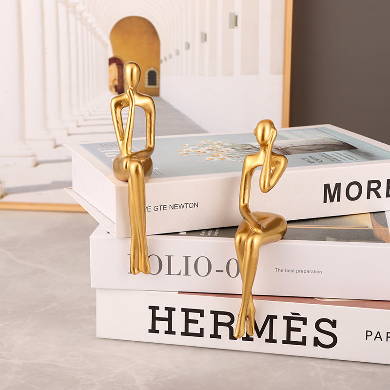 Sculpture d'étagère | Le Penseur Nordique