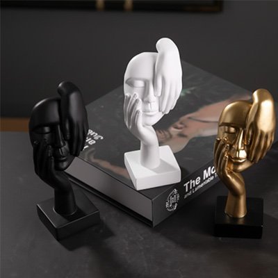 trois sculpture contemporaine noir or blanc oeil cacher